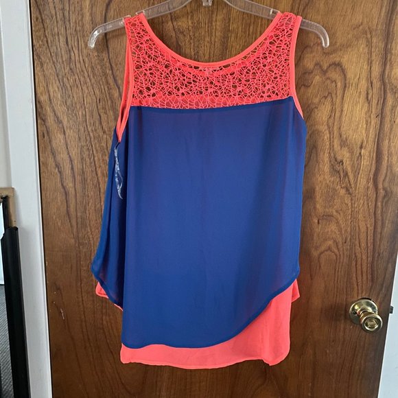 KiKi La Rue High Low Tank Top - Picture 2 of 4